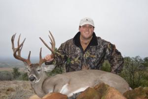 Beau Davis and his bruiser, 193 B&C